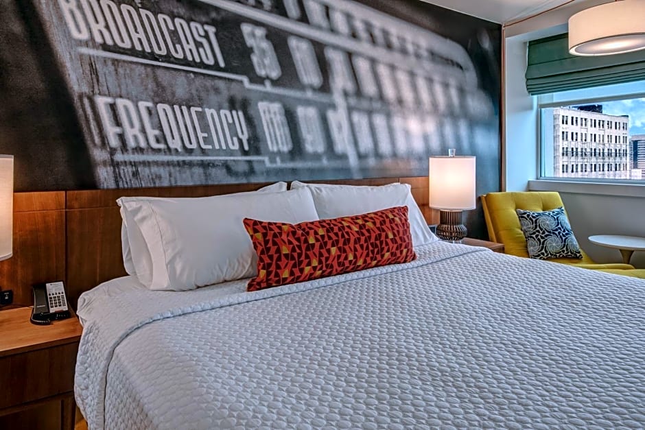 Hotel Indigo - Memphis Downtown, an IHG Hotel