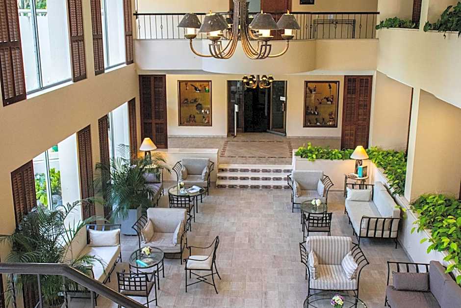 Hotel Estelar Altamira