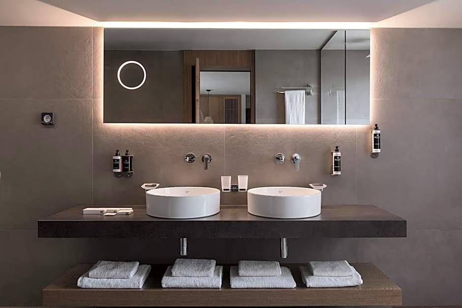 Castello Infinity Suites (ADULTS ONLY)