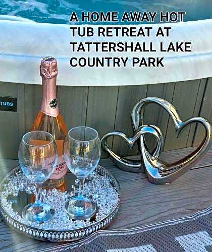 A HOME AWAY HOT TUB RETREAT AT Tattershall lakes country park