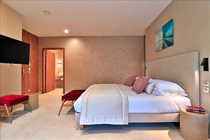 Photo 1 of 5 of Family Villa Suite