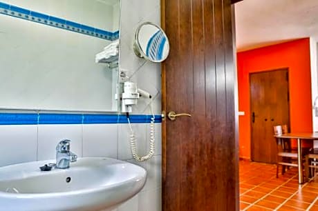 One-Bedroom Apartment with Terrace