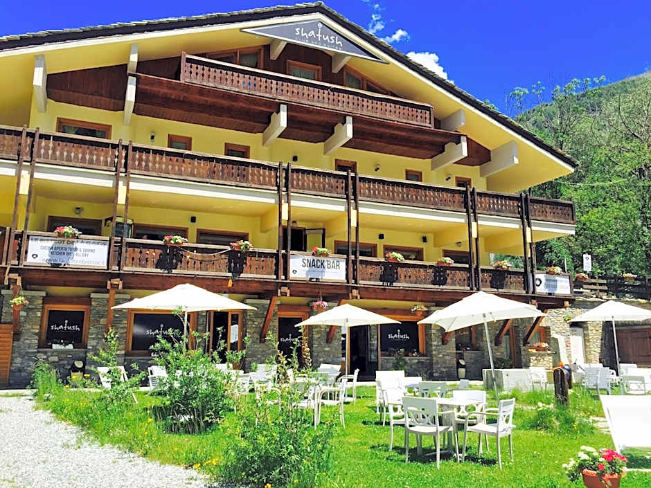 Shatush Hotel