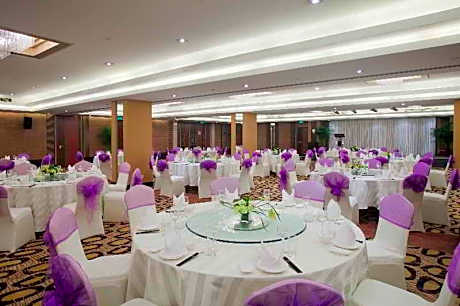 Holiday Inn Hangzhou City Center