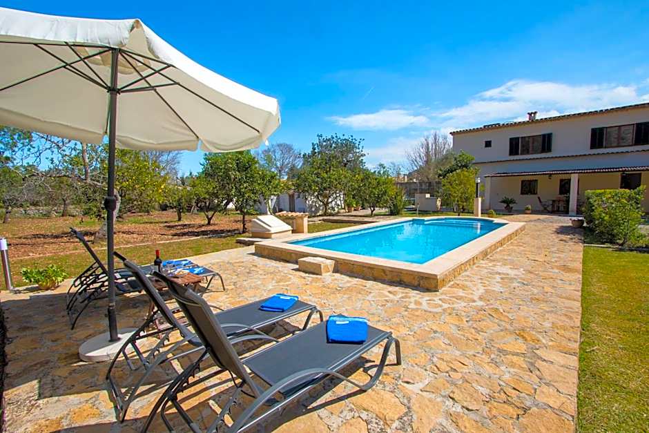 Villa La Palmera By homevillas360