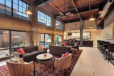 Hampton Inn By Hilton & Suites New Orleans-Convention Center