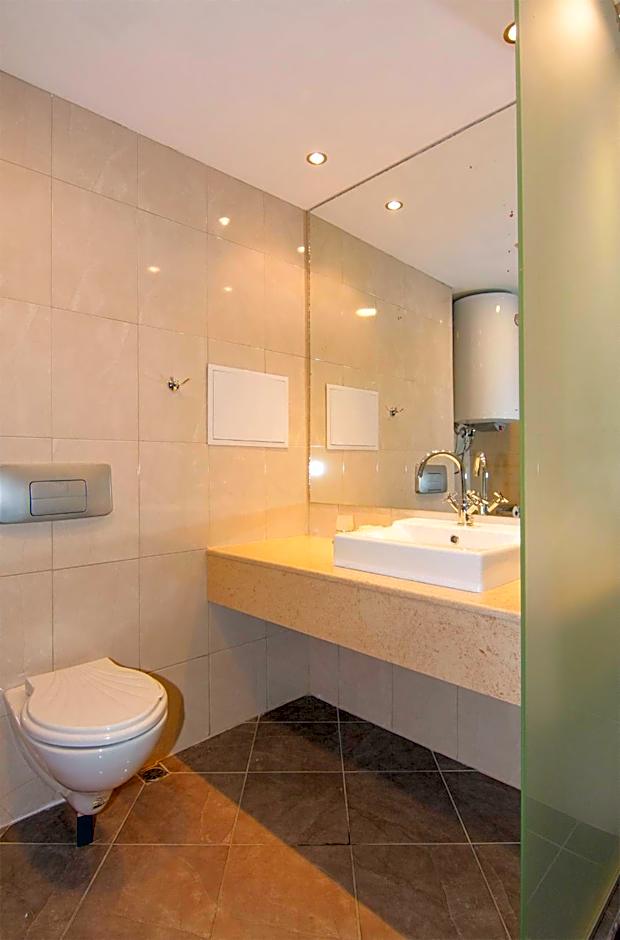 Апартаменти Малина