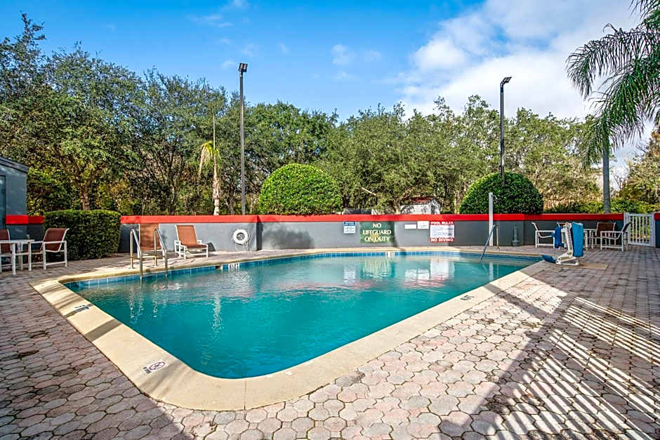 Suburban Studios Orlando - Ocoee-Winter Garden