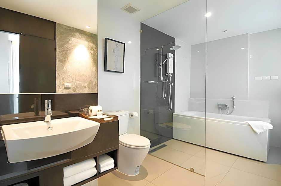 Civic Horizon - Hotel & Residences