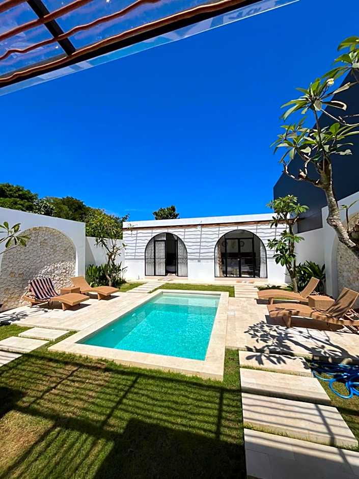 Villa Erita, stylish and beautiful villa in Nyang Nyang