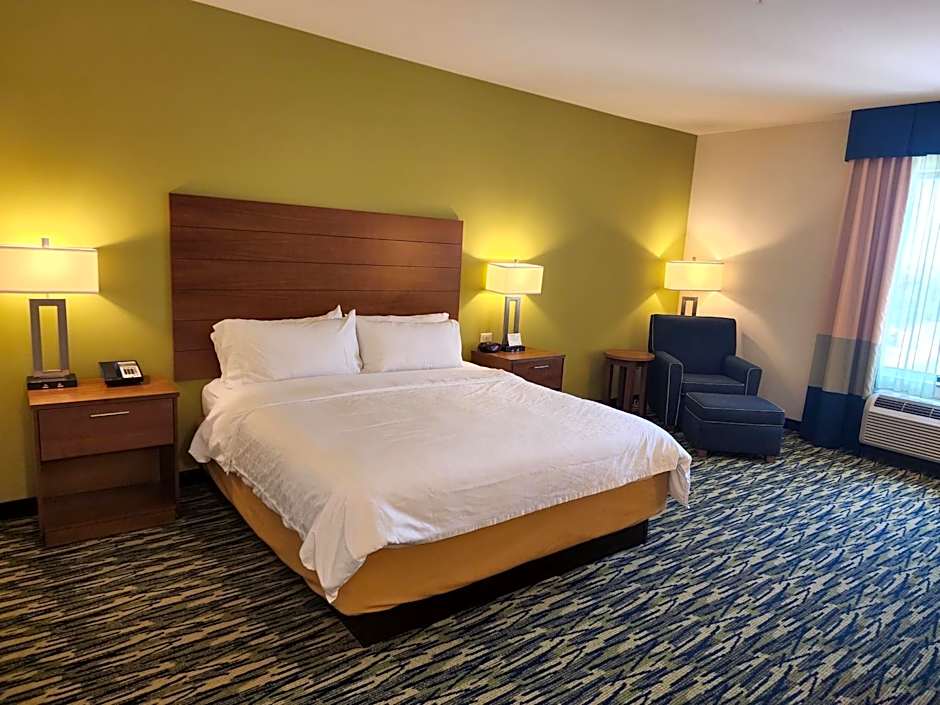 Holiday Inn Express & Suites Midland South I-20 By IHG