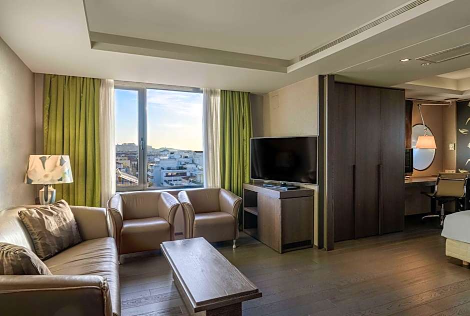 Photo 1 of 6 of Suite, Acropolis View