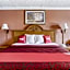 OYO Hotel Pineville LA Hwy 165