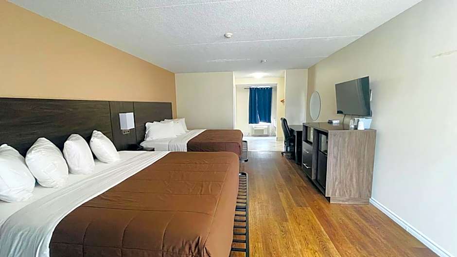 Falls Lodge & Suites