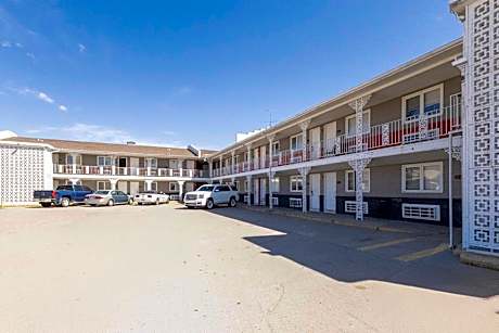 Circle S Motel Cozad I-80