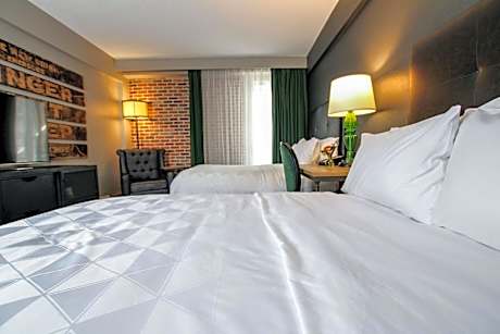 Standard Double Room with Two Double Beds