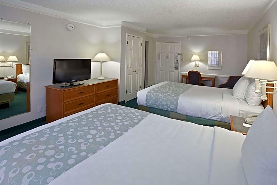 La Quinta Inn by Wyndham Omaha West