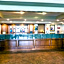 Plaza Inn & Suites