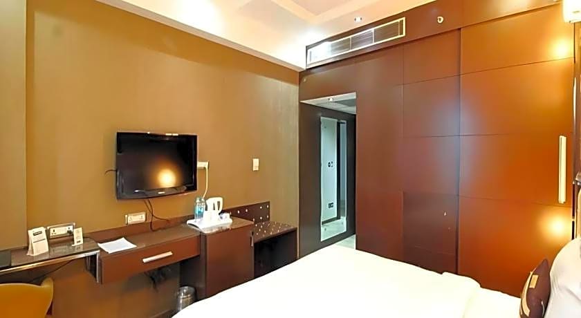 Hotel Signature Grand