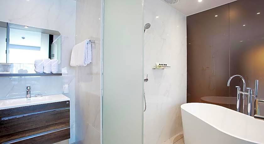 Gangneung City Hotel