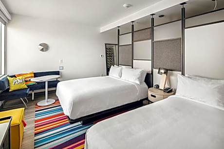 Queen Room with Two Queen Beds and Roll-in Shower - Mobility Accessible