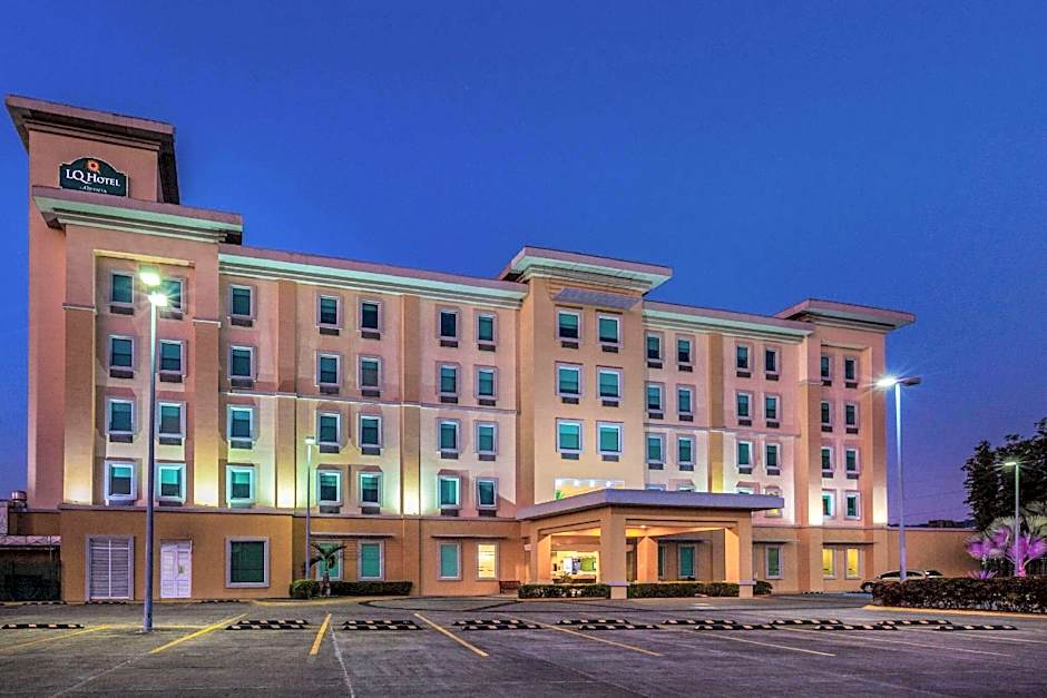La Quinta Inn & Suites by Wyndham Poza Rica