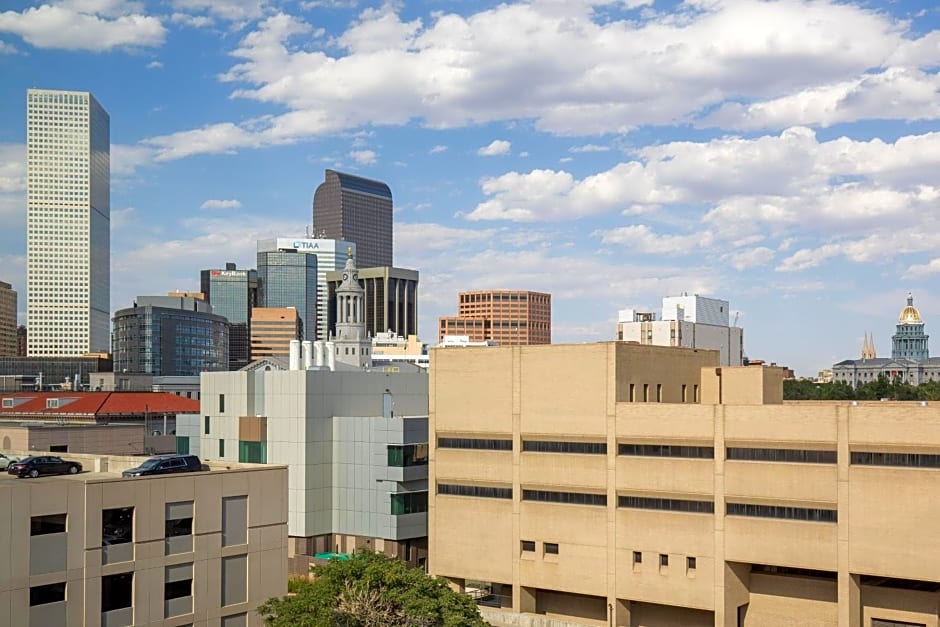 Element Denver Downtown East
