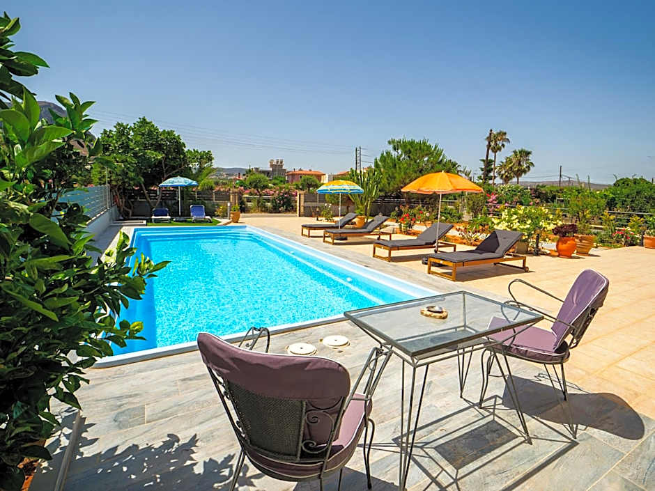 Fotis Studios Apartments