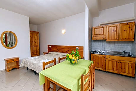 Studio Apartment