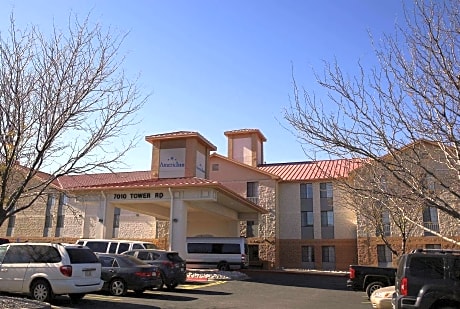 AmericInn by Wyndham Denver Airport