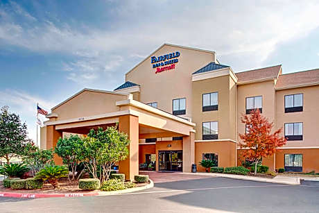 Fairfield Inn & Suites by Marriott San Antonio Seaworld/Westover Hills
