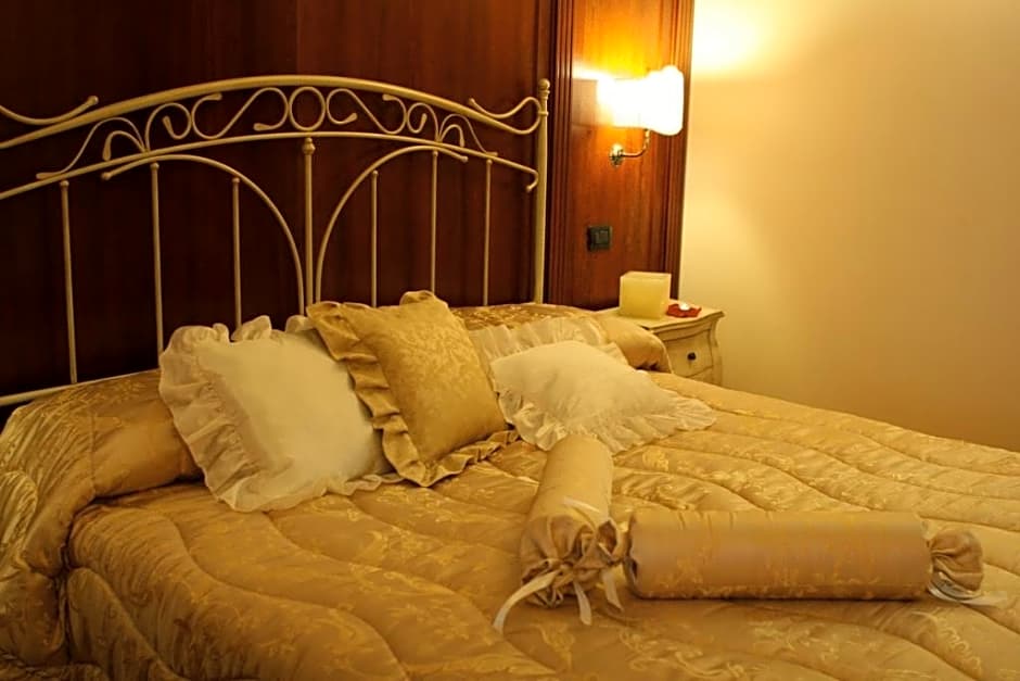 Tesoretto Hotel