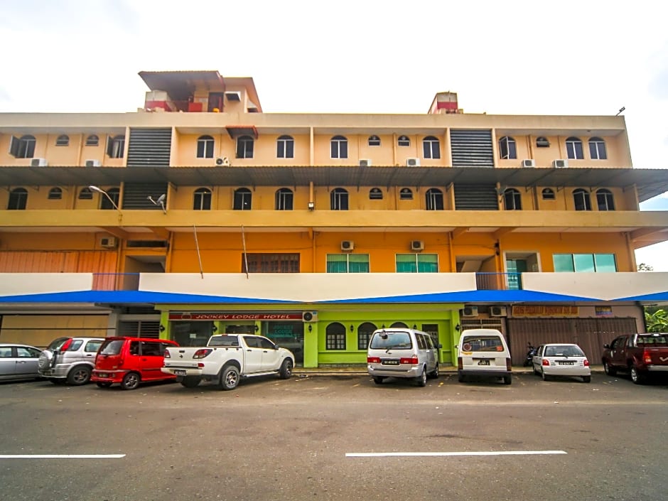 OYO 563 Jockey Lodge Hotel