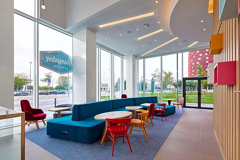 Hampton by Hilton Barcelona Fira Gran Via