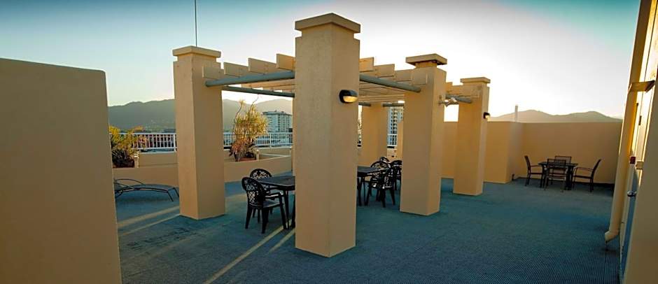 Inn Cairns Boutique Apartments