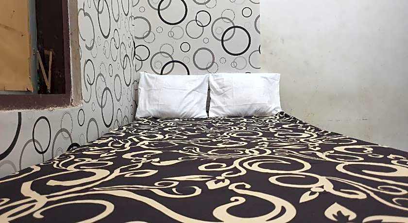 OYO Life 92622 Jatiluhur Kost Syariah