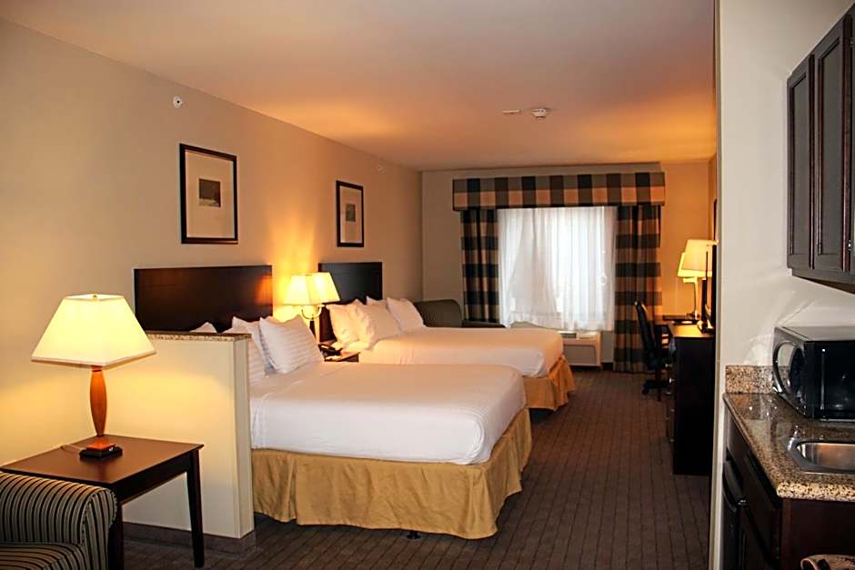 Holiday Inn Express & Suites Syracuse North - Airport Area by IHG