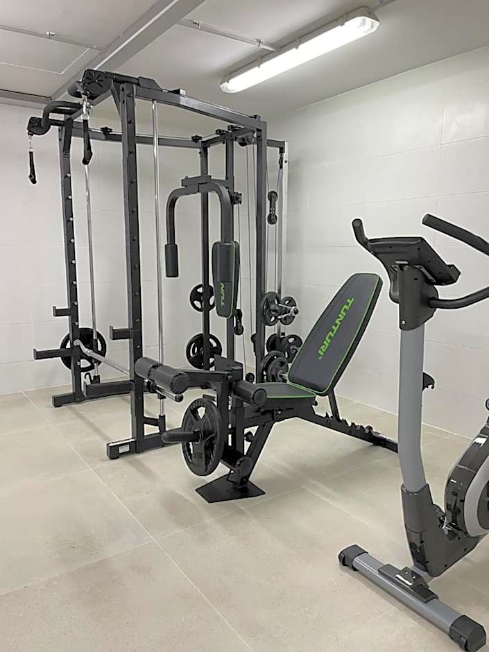 Apartamentos Playa Victoria - by Grupo Tribu