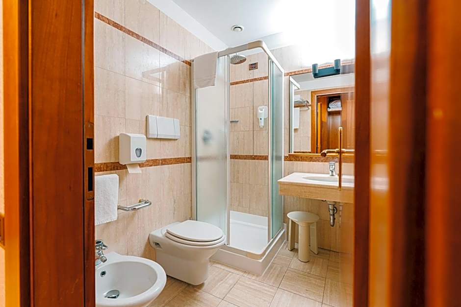 Crystal Hotel Varese