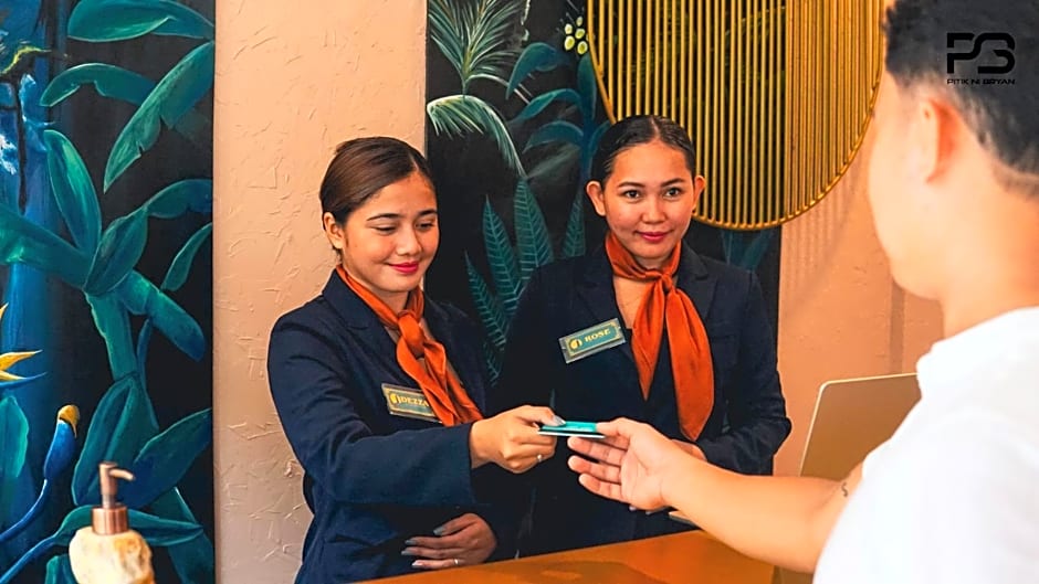 Lighthouse View Boutique Hotel