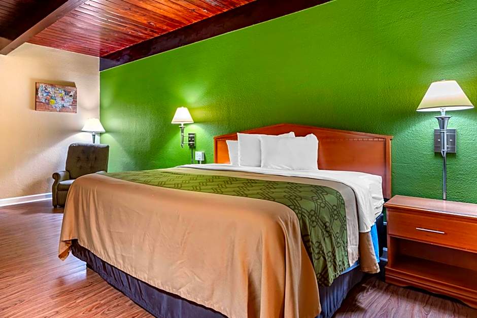 Econo Lodge Tallahassee Downtown - University