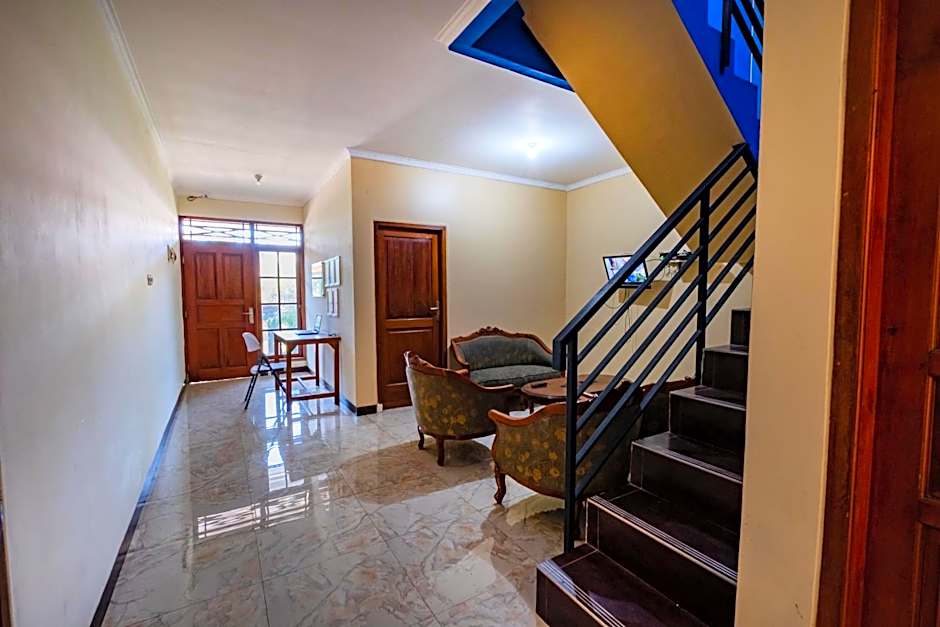 OYO Life 2216 Griya Jakasetia