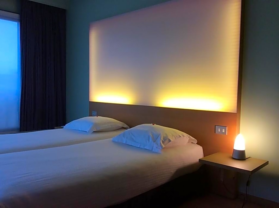 Hotel 322 Lambermont Bruxelles Belgique A Partir De Eur57