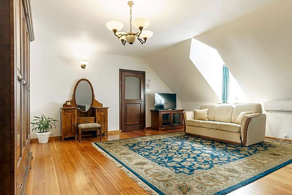 Apartamenty w Dworku Cheval