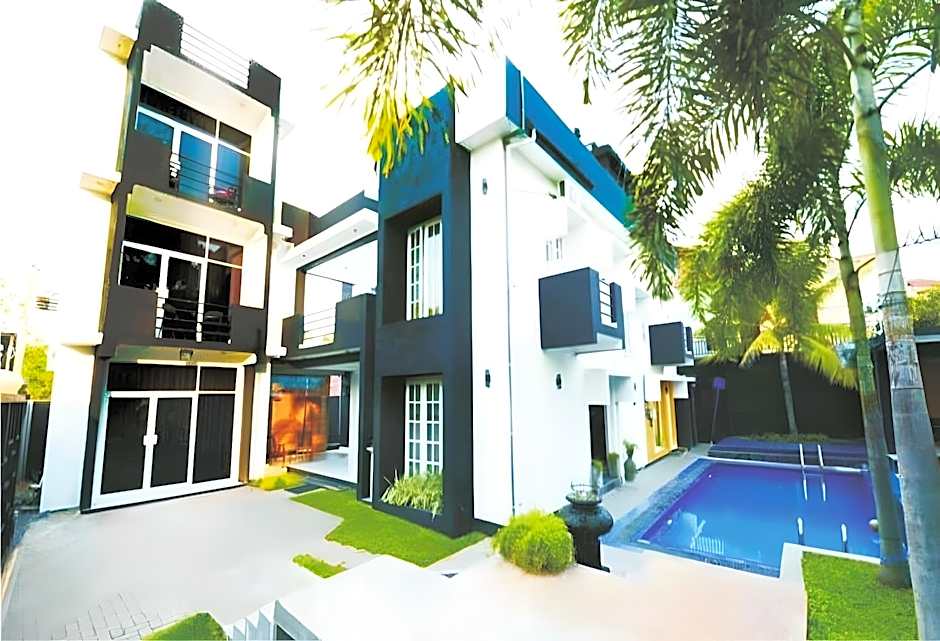 Panorama Residencies