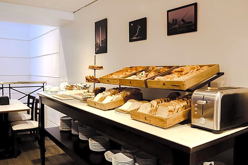 Ramada by Wyndham Buenos Aires Centro