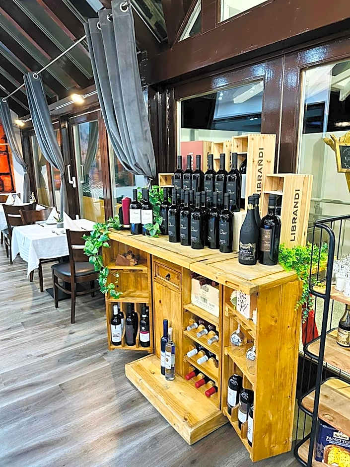 Hotel & Restaurant Olio é Pane ENZKLÖSTERLE