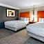 La Quinta Inn & Suites by Wyndham New Orleans Downtown