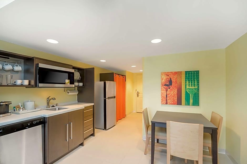 Home2 Suites By Hilton Bowling Green