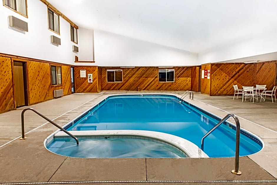 Super 8 by Wyndham Richfield Area